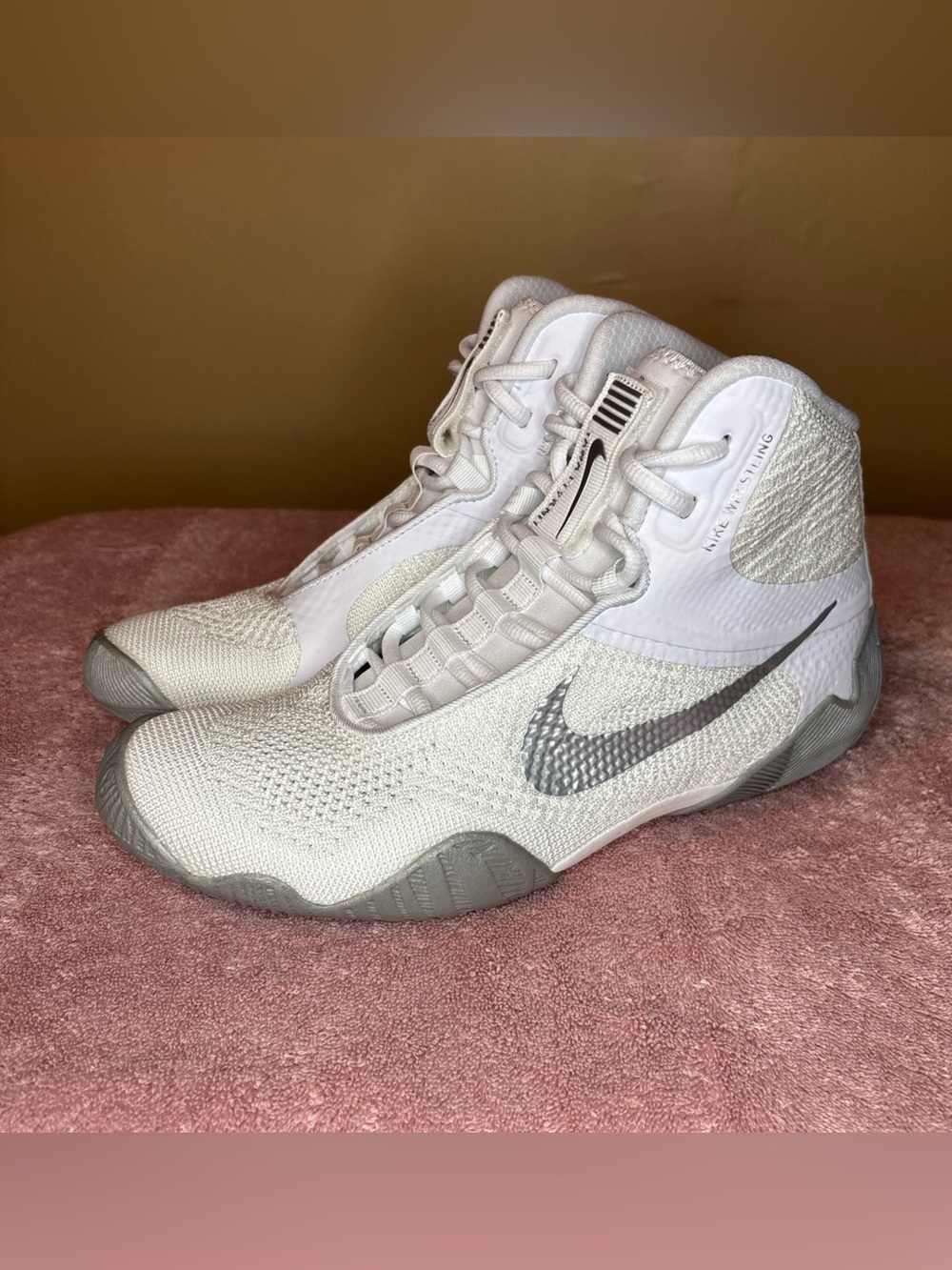 Nike Tawa White Metallic Silver Mens Sz 10.5 Wrestling Boxing Shoes CI2952-100